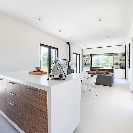 Villa Lamia Del Lupo By Rentbeat Ostuni